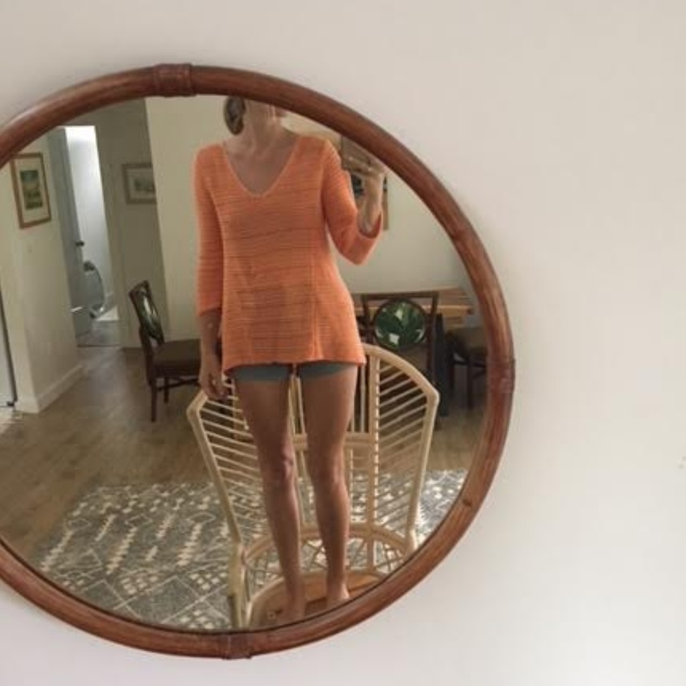 Knit long sleeve top